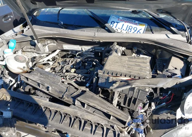 3VV3B7AX9LM095270: 43551794