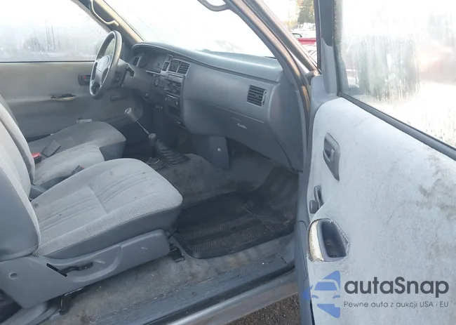 JT4UN22D5V0049409: 43551905