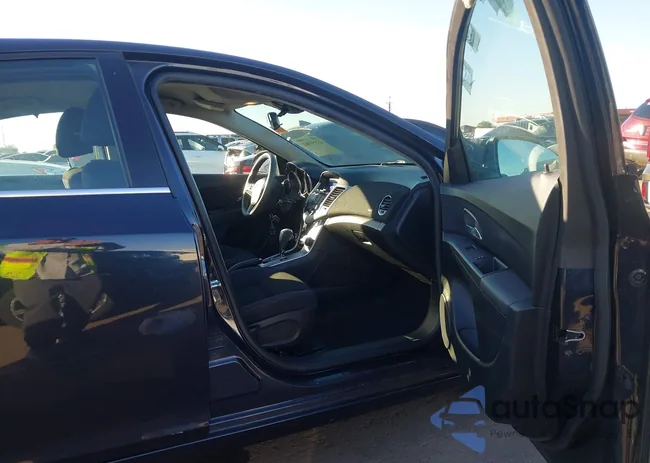 1G1PC5SB9F7107445: 43551061