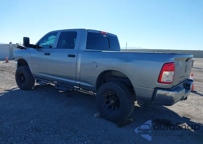 3C6UR5CL9MG677776: 43551267