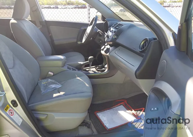 JTMZF33V595003622: 43551279