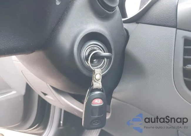 KMHDH4AE6BU135308: 43552367