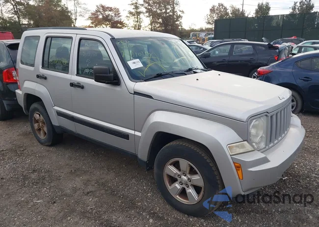 1C4PJMAK9CW142772: 43552457