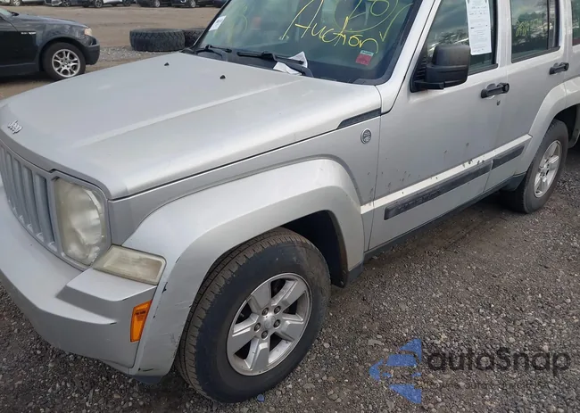 1C4PJMAK9CW142772: 43552457