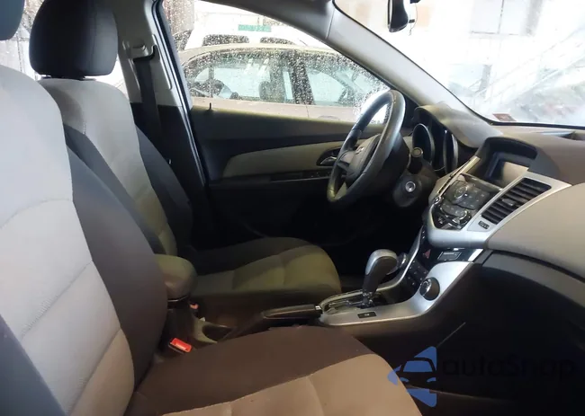 1G1PA5SH7E7476880: 43552553