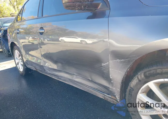 3VWD17AJ7FM296278: 43552587