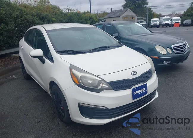 KNADM4A38G6588644: 43552641