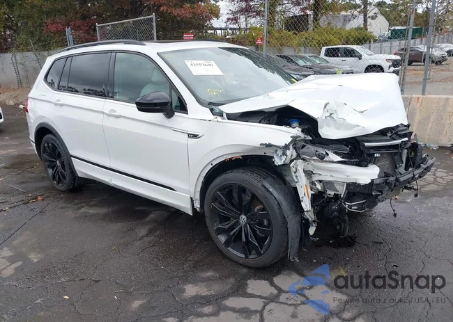 3VV2B7AX9LM145872: 43552649