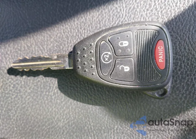 1C4NJPFA1GD699556: 43552676