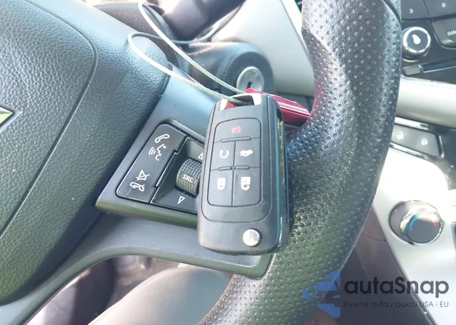 1G1PA5SH4E7284705: 43552753