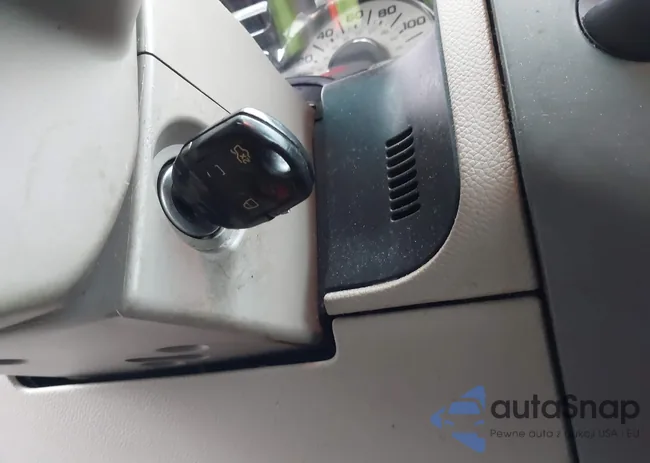 1FMJU1H52CEF27197: 43552839