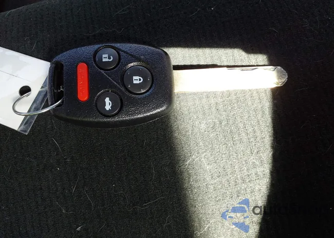 1HGCM56406A150820: 43552859