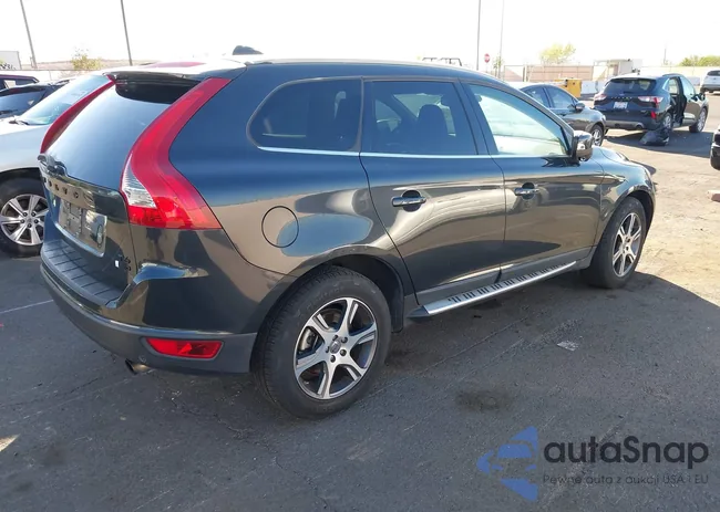 YV4902DZ2D2449473: 43552864