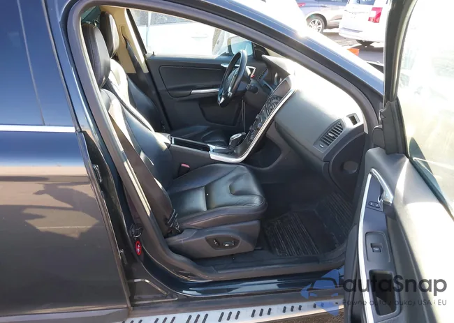 YV4902DZ2D2449473: 43552864