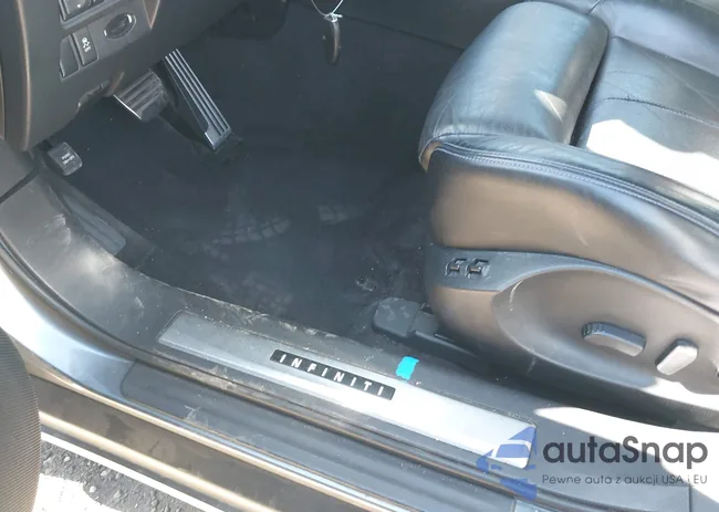 JN8CS1MU3GM671258: 43552882