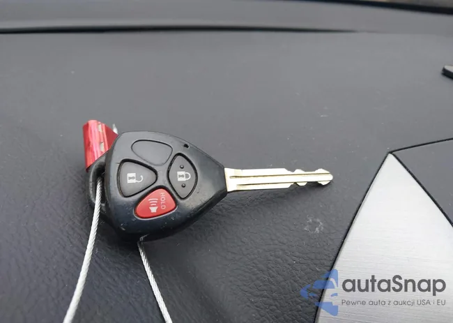 JTMBD31VX85171572: 43552941