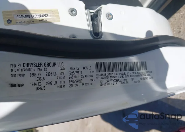 1C4NJPBAXCD684585: 43552956