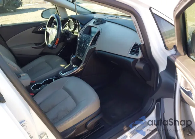 1G4PP5SK7G4119233: 43551978