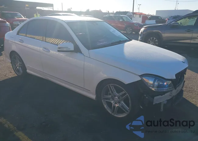 WDDGF4HB2DR256223: 43552026