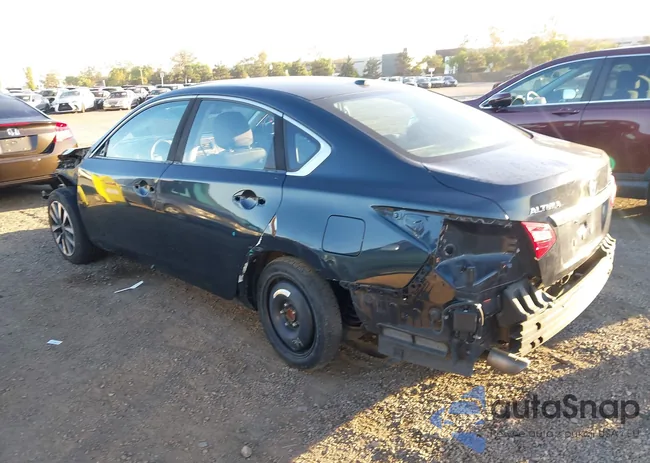 1N4AL3AP1GC199731: 43552183