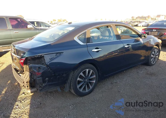 1N4AL3AP1GC199731: 43552183