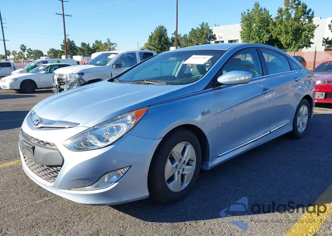 KMHEC4A4XBA002935: 43552287