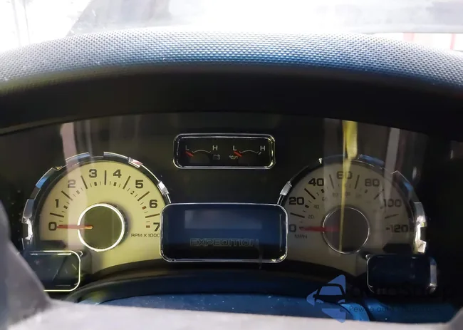 1FMFU19528LA70303: 43552290