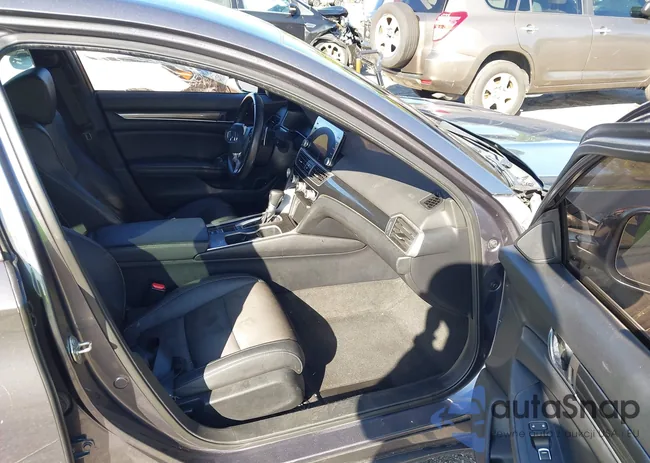 1HGCV1F35KA123247: 43552298