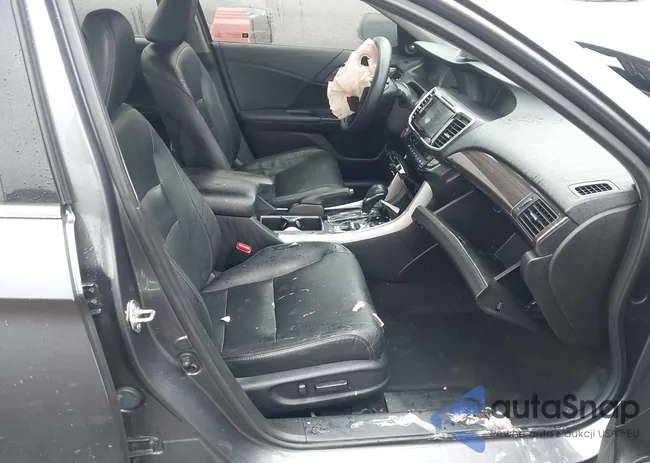 1HGCR3F04HA030010: 43553040