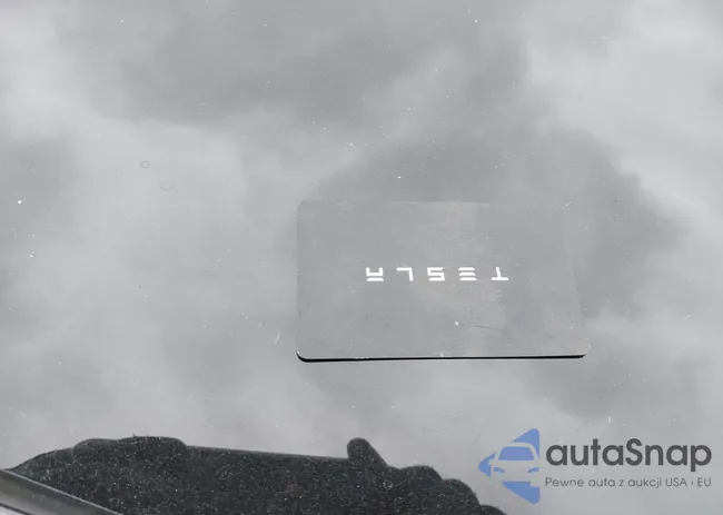 5YJ3E1EA4RF748707: 43553096