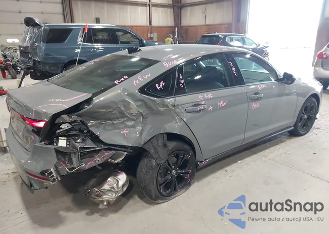 1HGCY1F40SA061904: 43553252