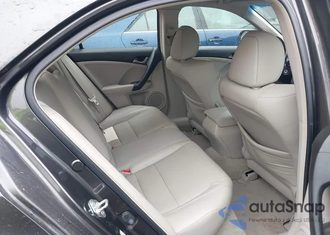 JH4CU2F61AC017669: 43553292