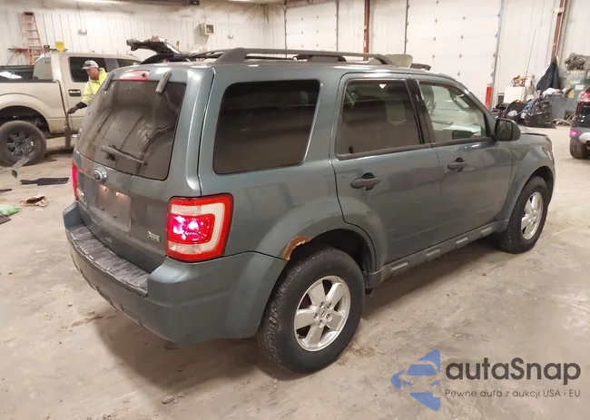 1FMCU0DG0AKA71788: 43554618