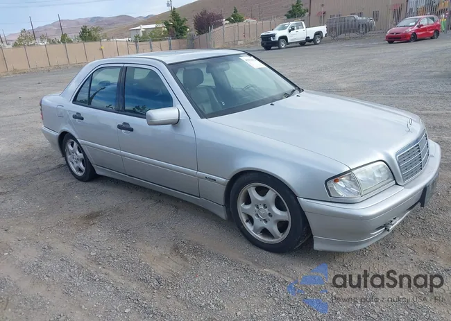 WDBHA24G1XA728853: 43554674