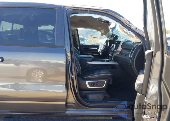 1C6SRFJT2KN808213: 43554675