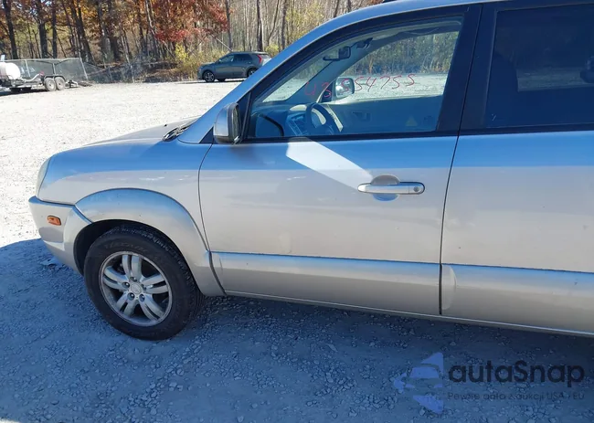 KM8JN72D56U298654: 43554755