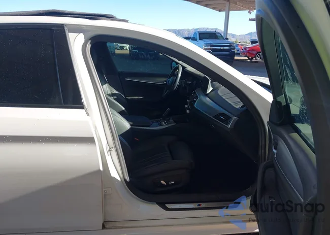 WBAJA9C56JB250472: 43554792