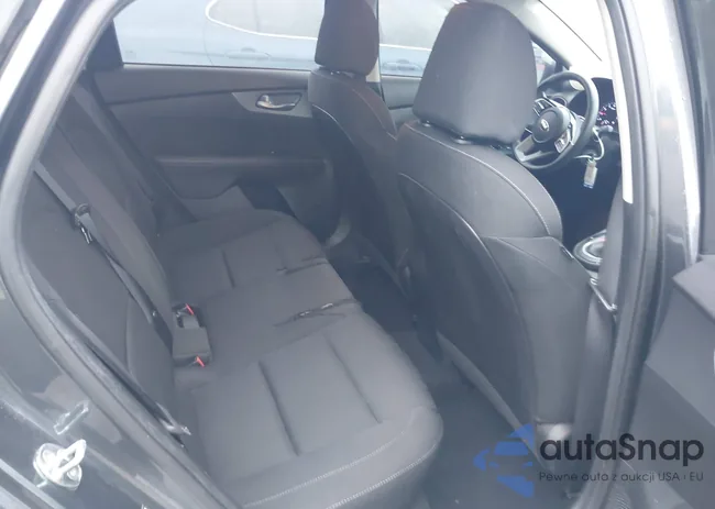 3KPF24AD3ME339040: 43554863