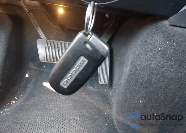 2C3CDXBG7CH210961: 43555382