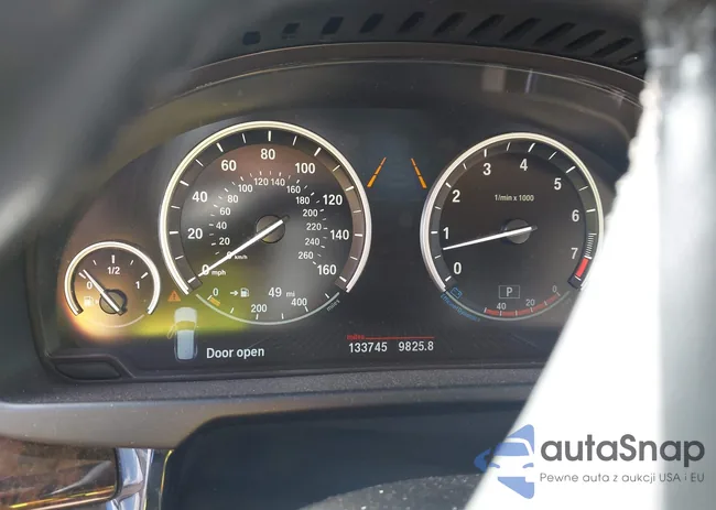 5UXKR0C52G0P28627: 43555475