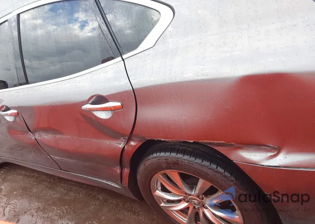 JN1BY1AR9FM561774: 43555572