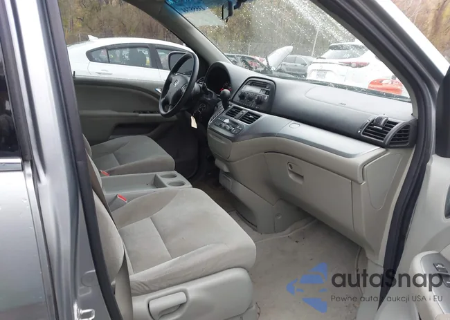 5FNRL38428B041783: 43555744