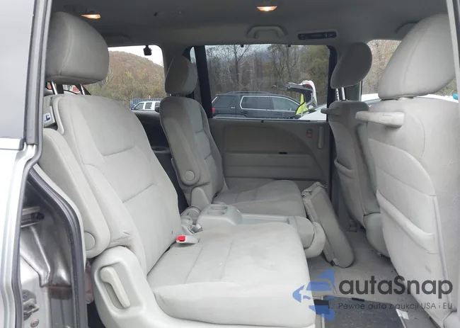 5FNRL38428B041783: 43555744