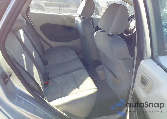 3FADP4BJ0DM219575: 43555801