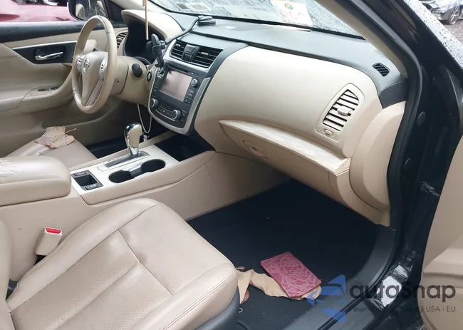 1N4AL3AP4GC151978: 43555853