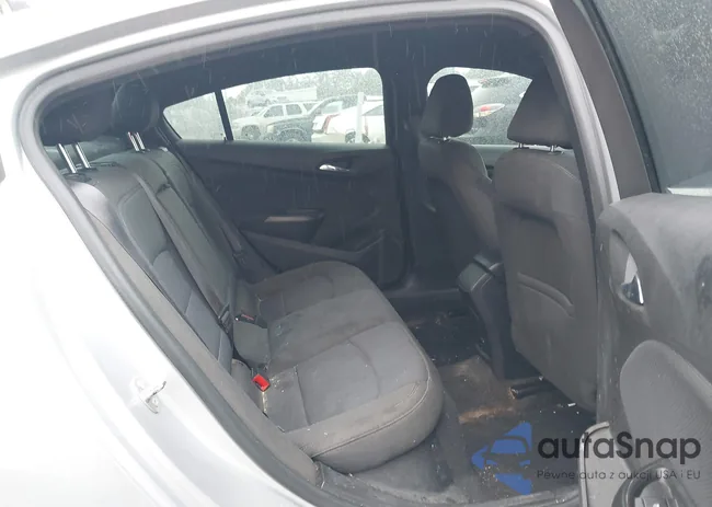 1G1BE5SM8H7274209: 43555855