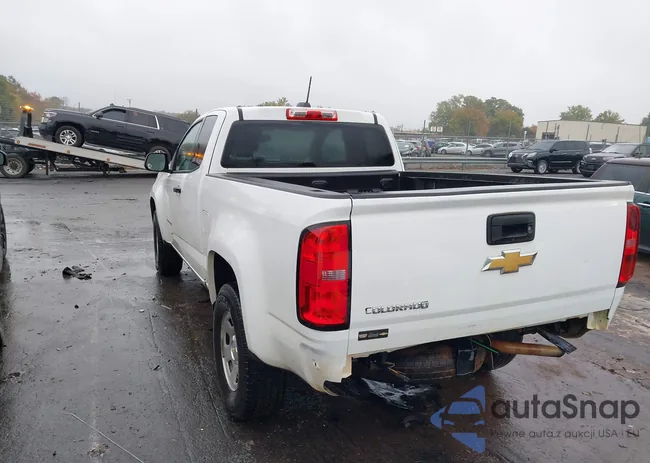 1GCHSBEA8G1386696: 43555941