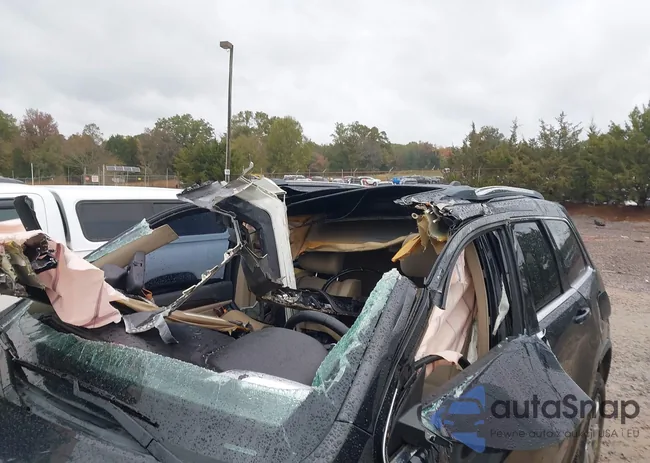 1C4RJEAG7FC614449: 43555945