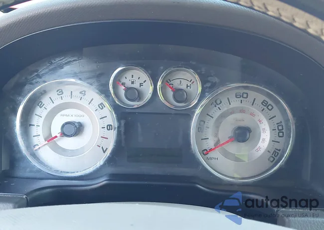 2FMDK38CX9BA67935: 43555216