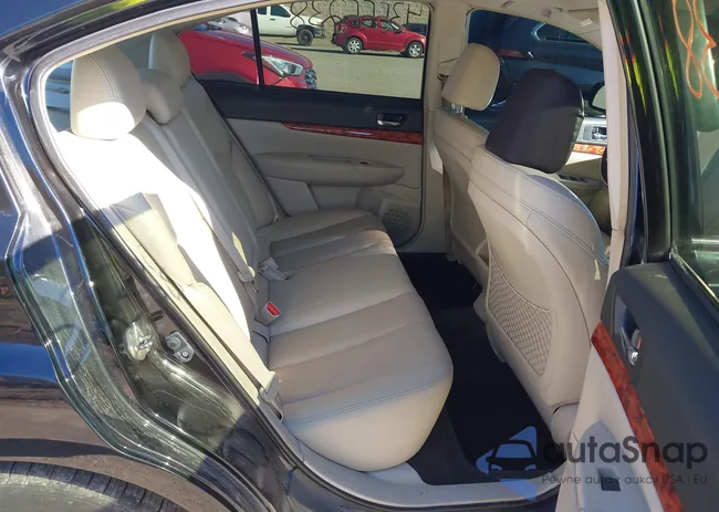 4S3BMBK68B3263137: 43555238